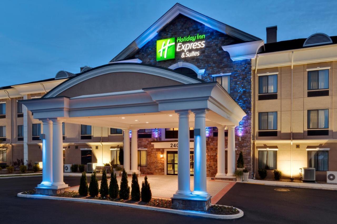 Holiday Inn Express Hotel & Suites Warminster-Horsham, An Ihg Hotel Exterior photo